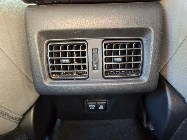 Used 2025  Toyota SE image 16