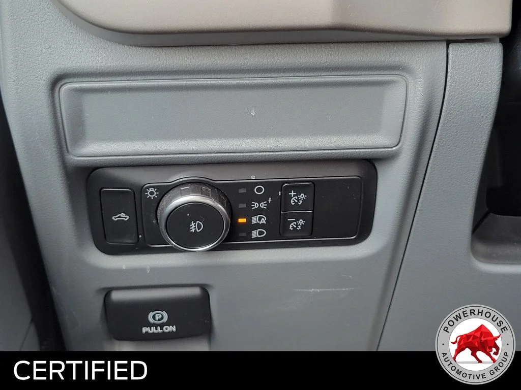 Used 2021 White Ford XLT image 26