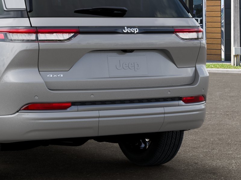 New 2026 Silver Zynith Jeep Limited Reserve image 39