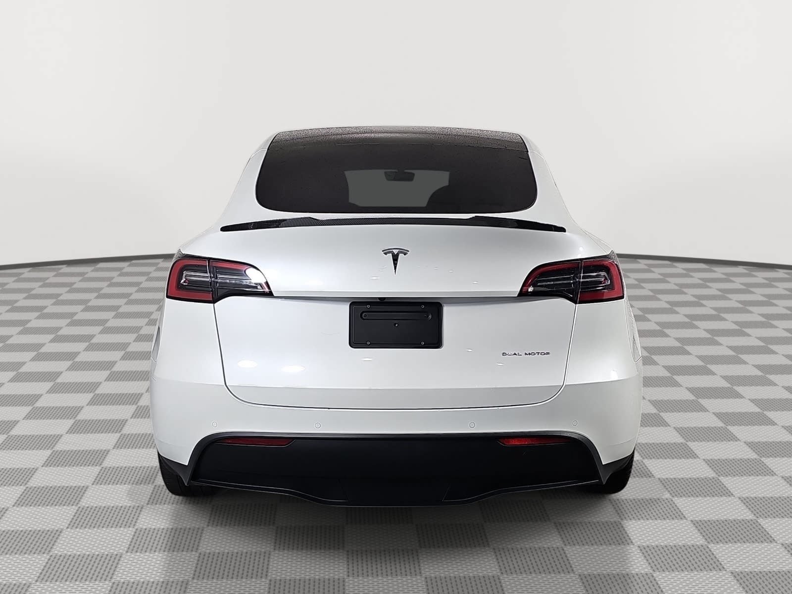 Used 2022 White Tesla Long Range image 7