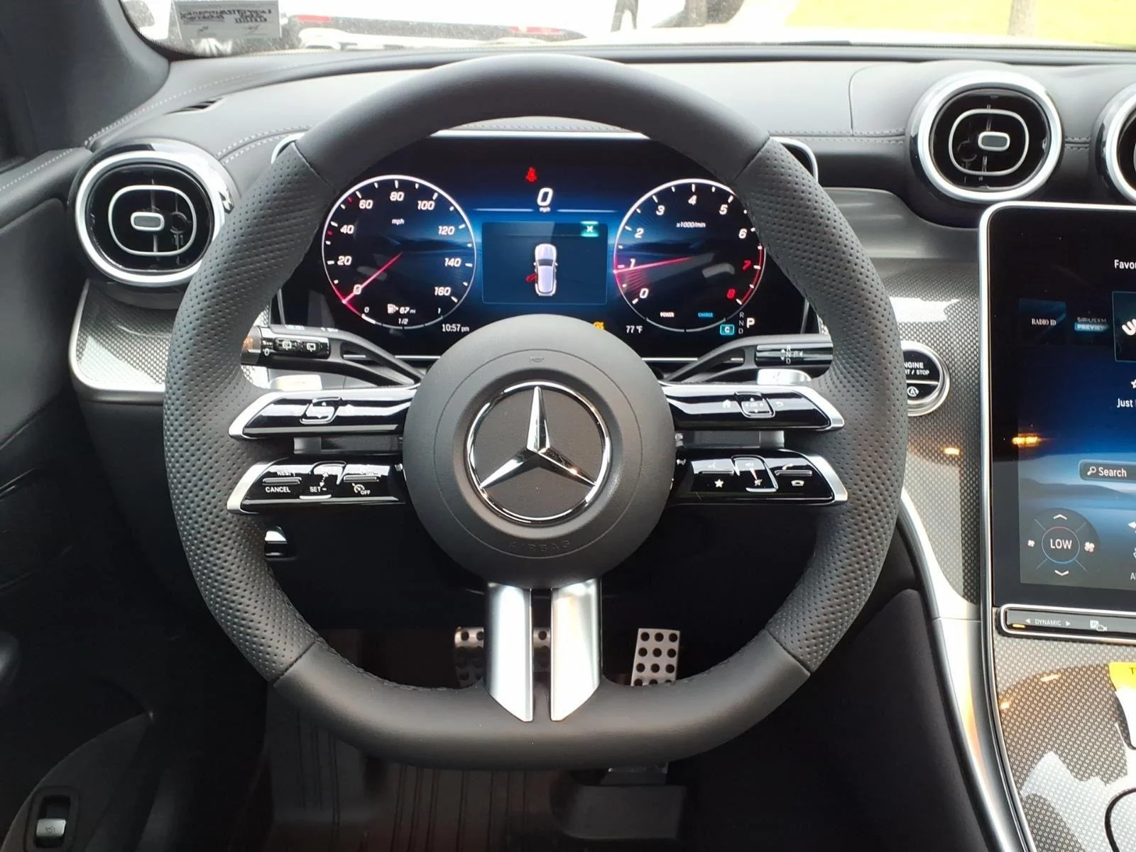 New 2026 SILVER Mercedes-Benz GLC 300 image 18