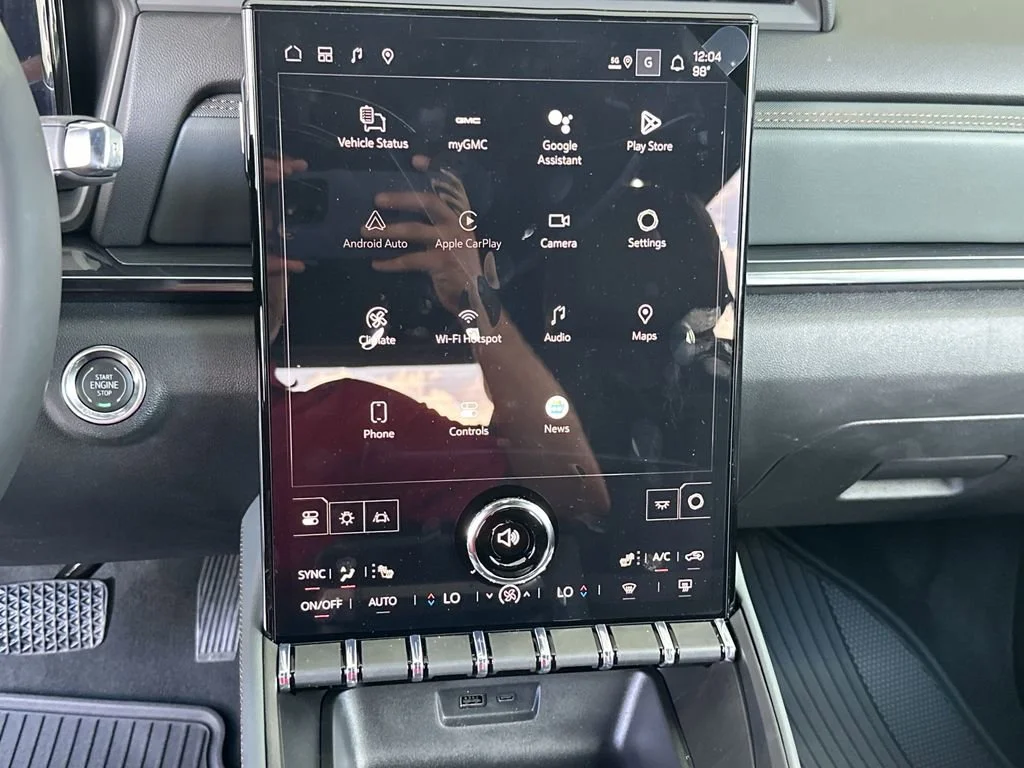 2026 GMC Terrain AT4 - Photo 24