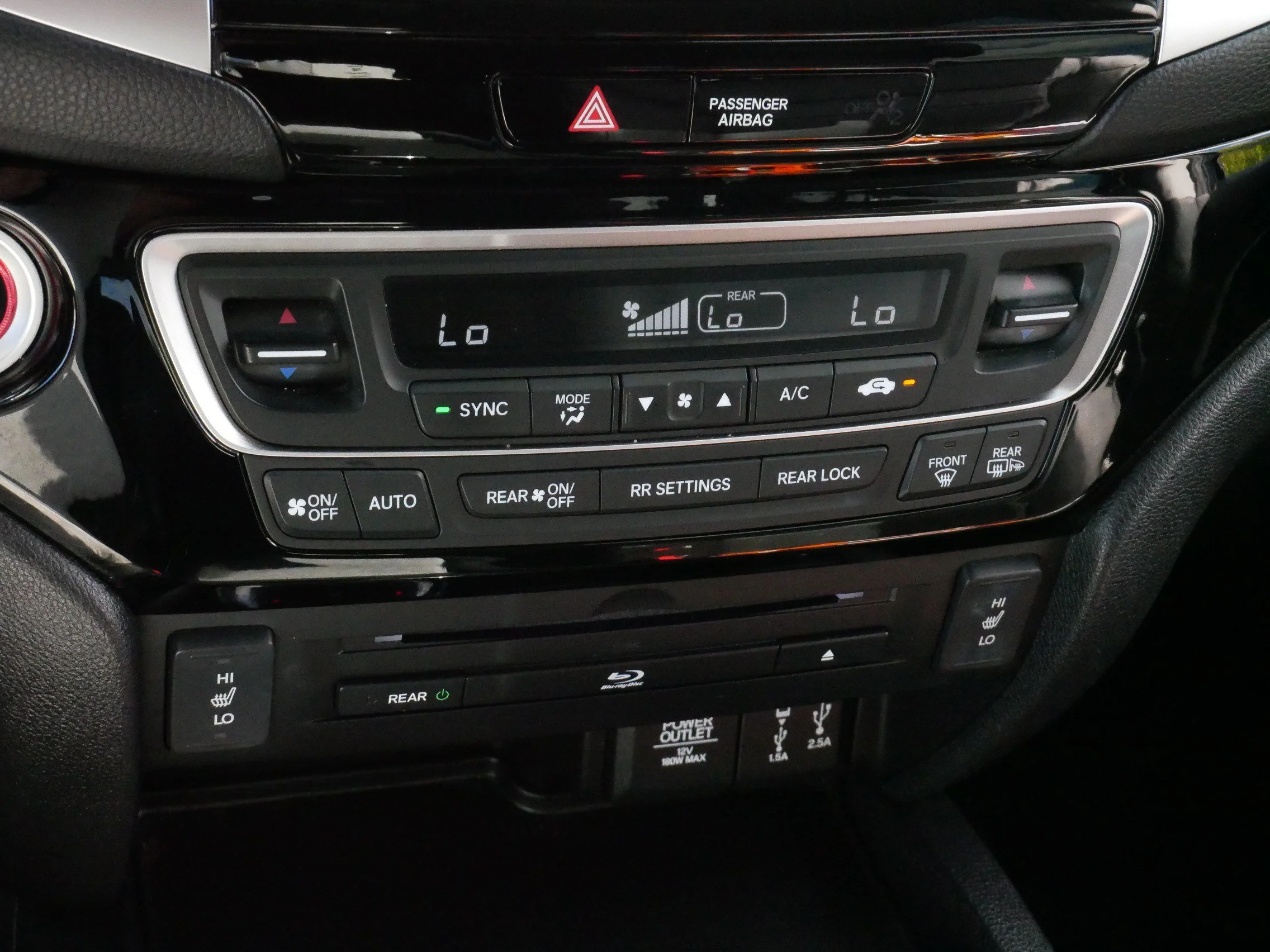 2018 Honda Pilot Touring - Photo 23