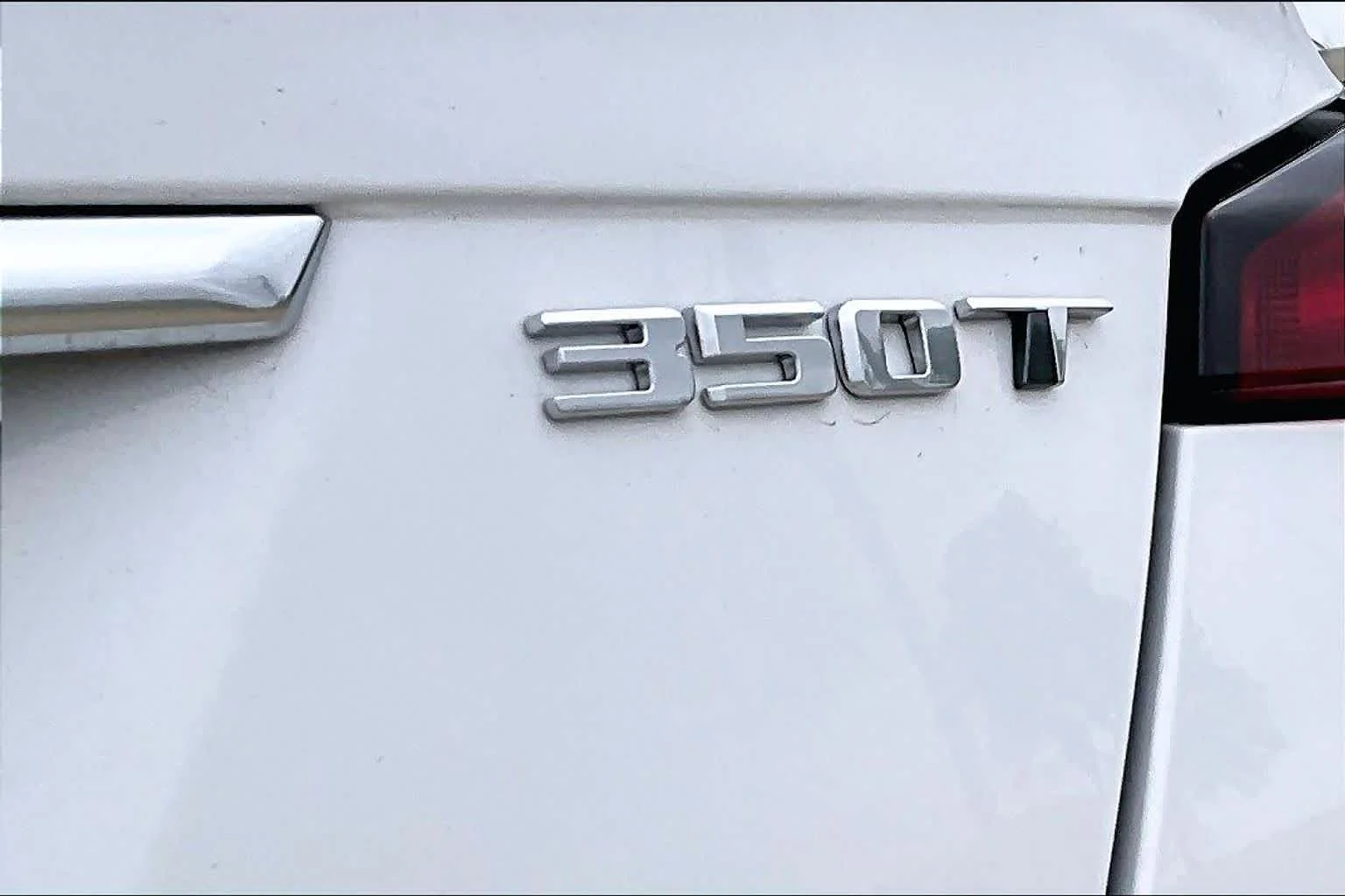 Used 2025 Summit White Cadillac Premium Luxury image 10