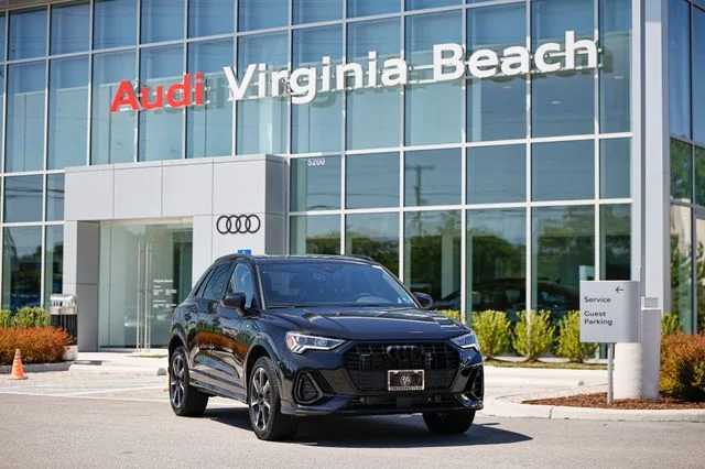 2025 Audi Q3 45 TFSI S Line Premium Plus quattro's photo