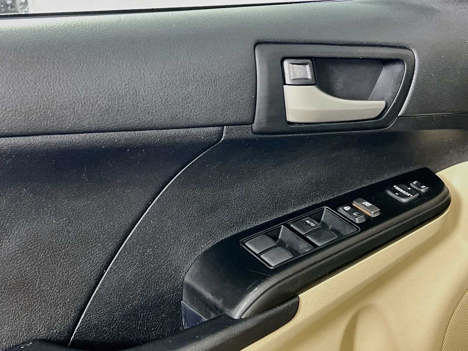 Used 2012 Sandy Beach Metallic Toyota LE image 12
