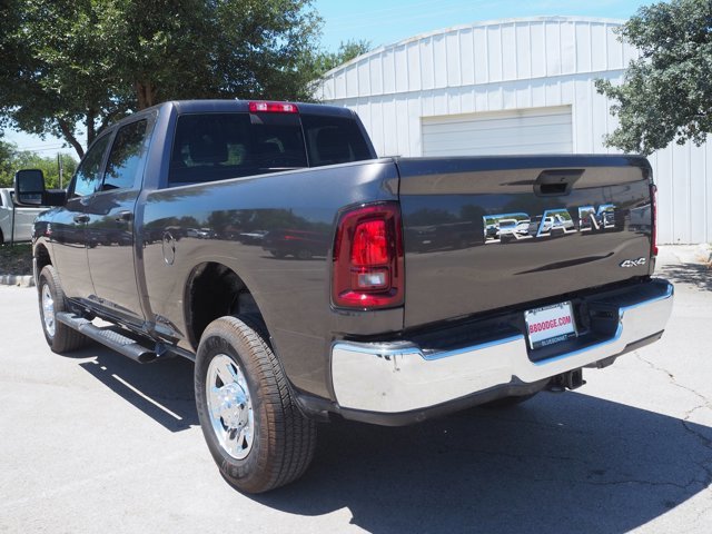 Used 2025 Granite Crystal Metallic Clearcoat Ram Tradesman image 8