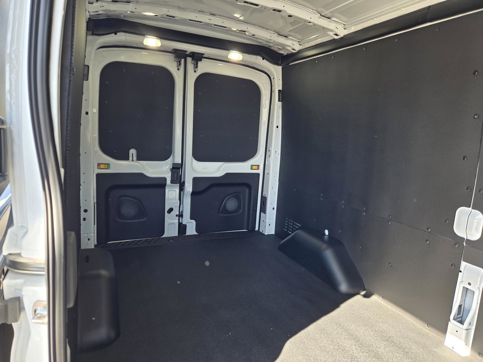 New 2026 Oxford White Ford Cargo Van image 9