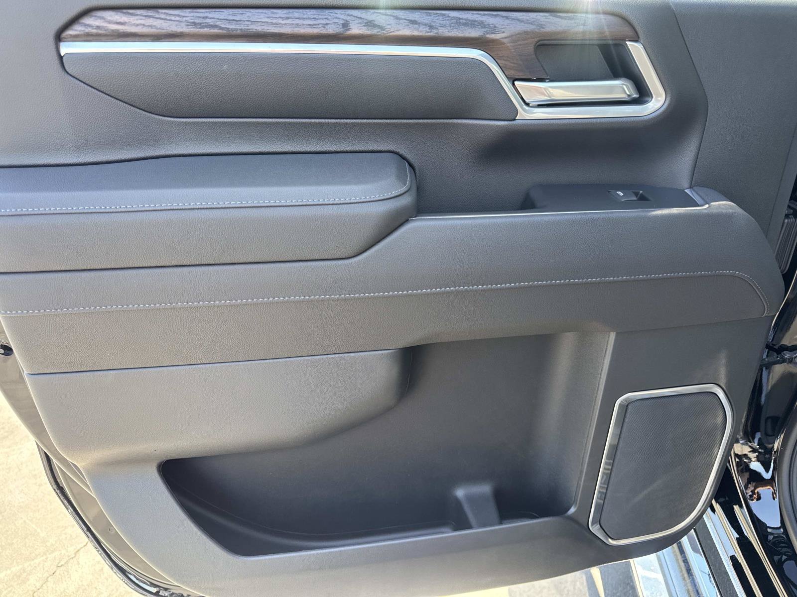 2026 GMC Sierra 2500HD SLT - Photo 25