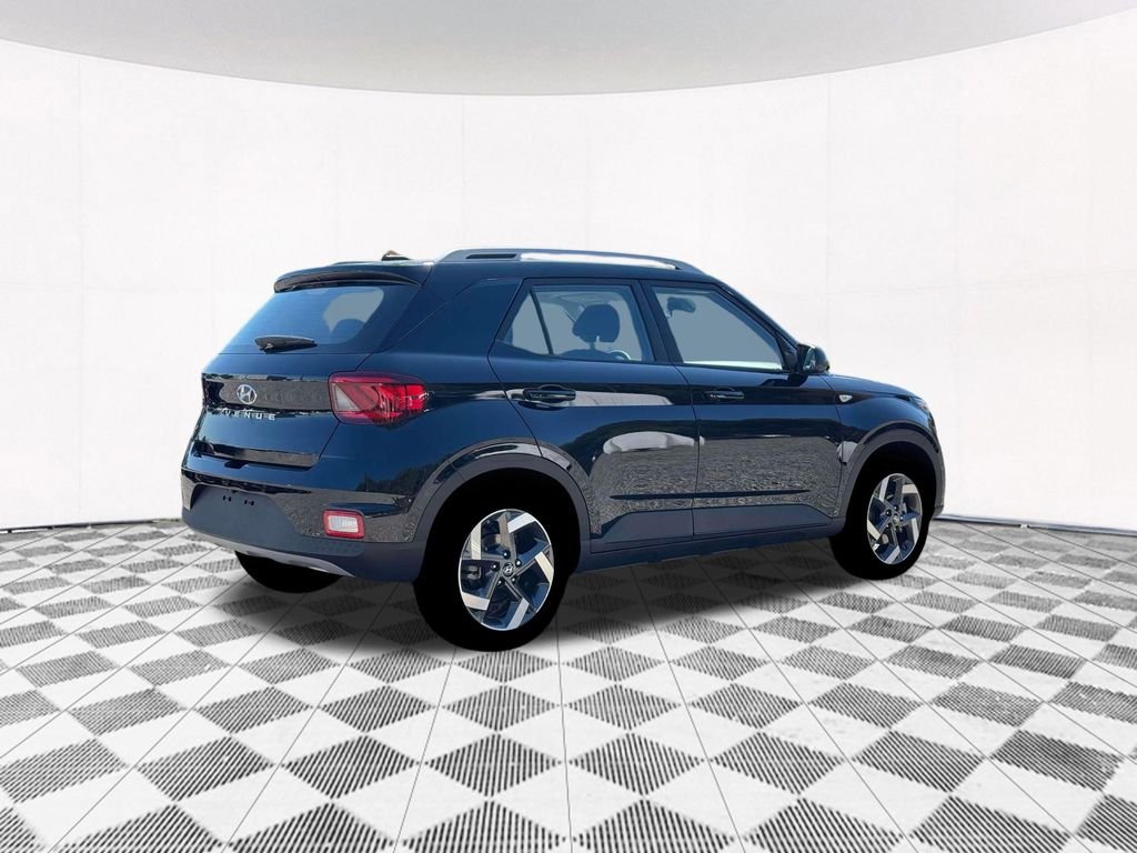 New 2026 Black Hyundai SEL image 12