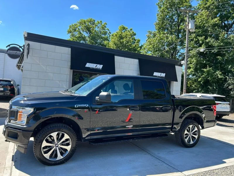 Used 2019 Black Ford XL Pickup 4D 5 1/2 ft image 3
