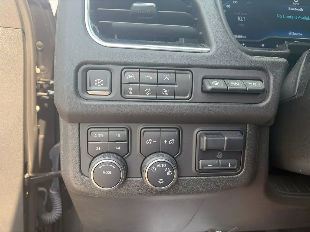 Used 2024 Black Chevrolet Premier image 34