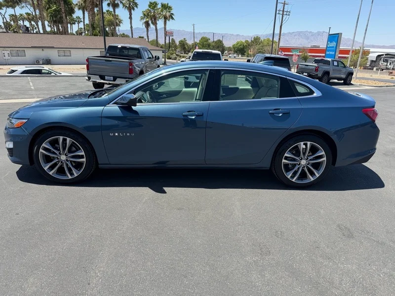 Used 2024 Lakeshore Blue Metallic Chevrolet 2LT image 6
