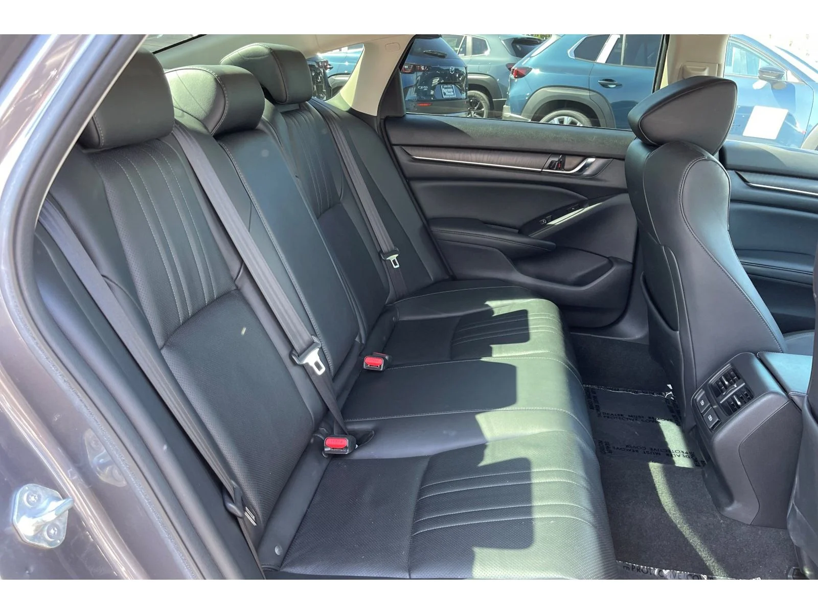 Used 2021 Modern Steel Metallic Honda Touring image 17