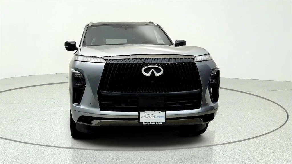 Used 2025 Dynamic Metal/Black Obsidian INFINITI AUTOGRAPH AWD image 2