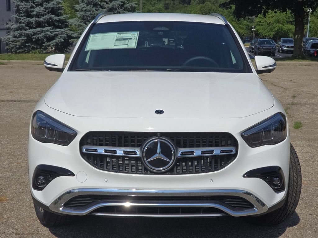 New 2026 Polar White Mercedes-Benz GLA 250 image 45