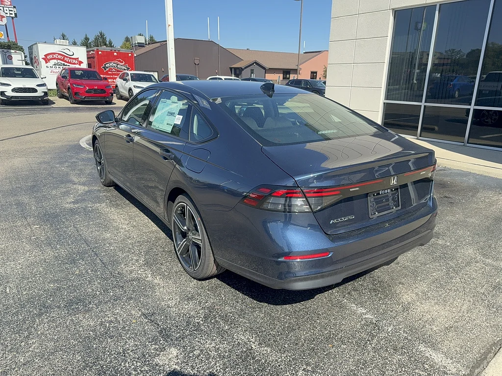 2026 Honda Accord Sedan SE, photo 7 of 12
