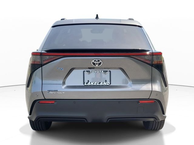 Used 2026  Toyota XLE image 4