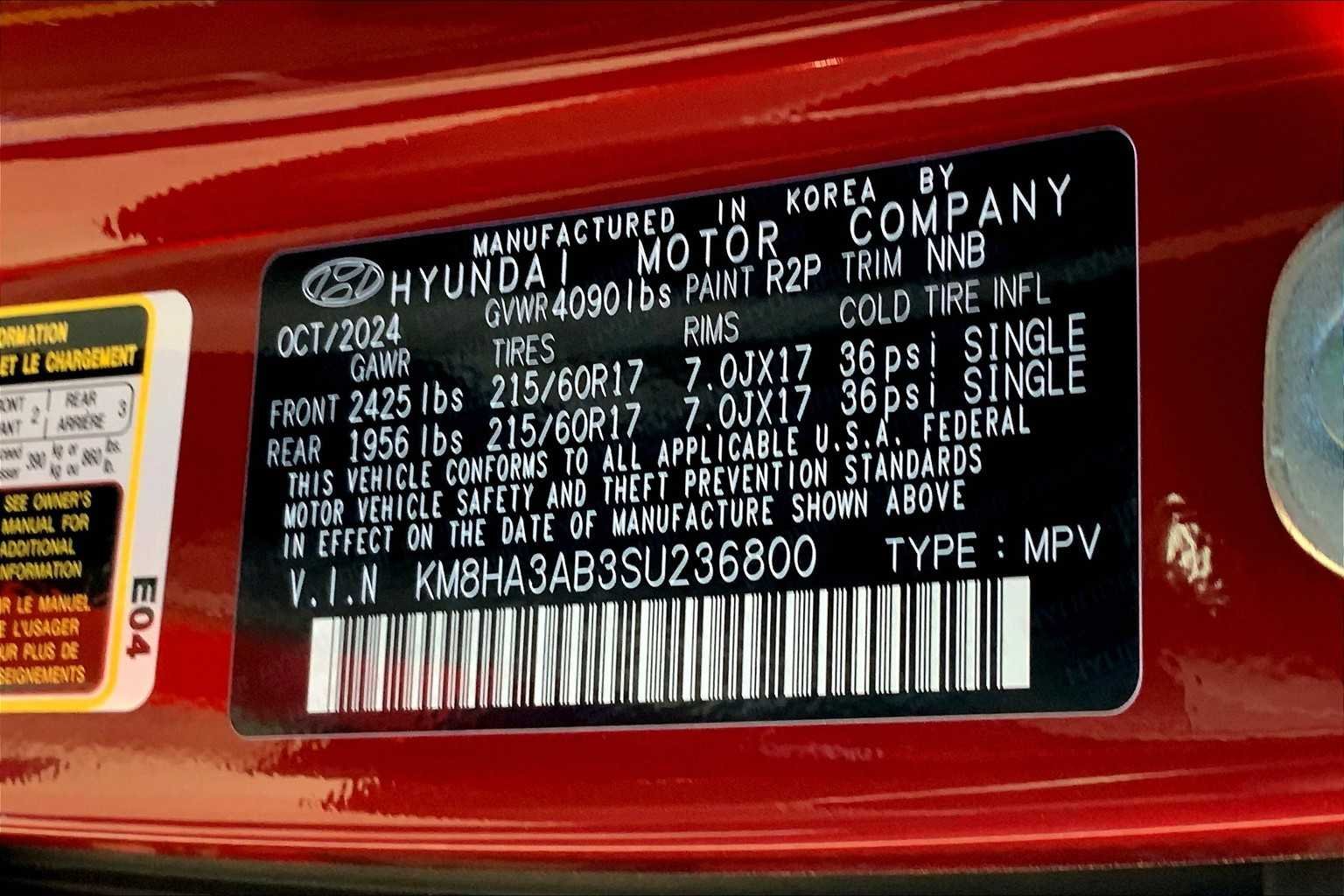 Used 2025 RED Hyundai SE image 20