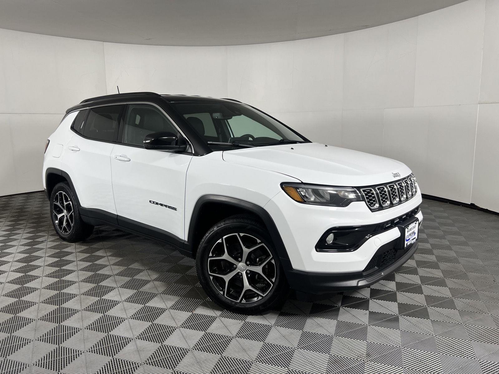 Used 2024 Bright White Clearcoat Jeep Limited image 37