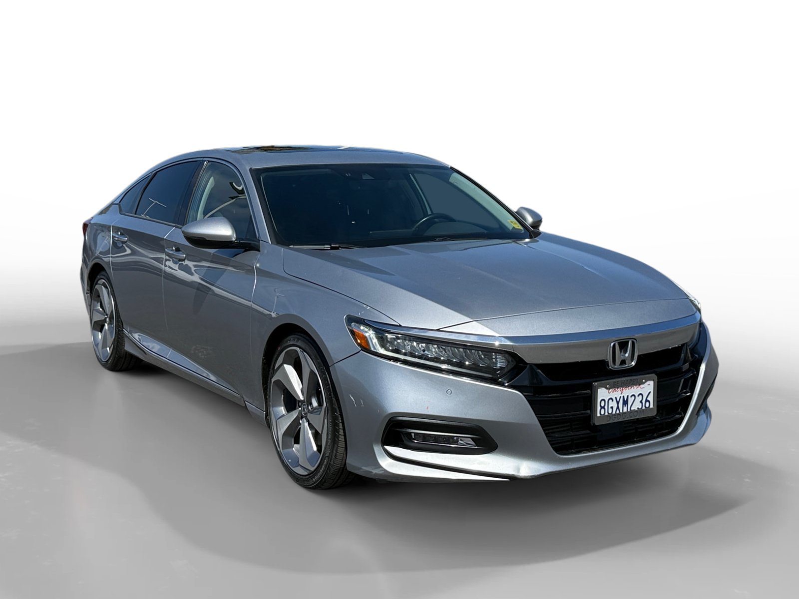 Certified Used 2018 Silver Honda Touring image 7