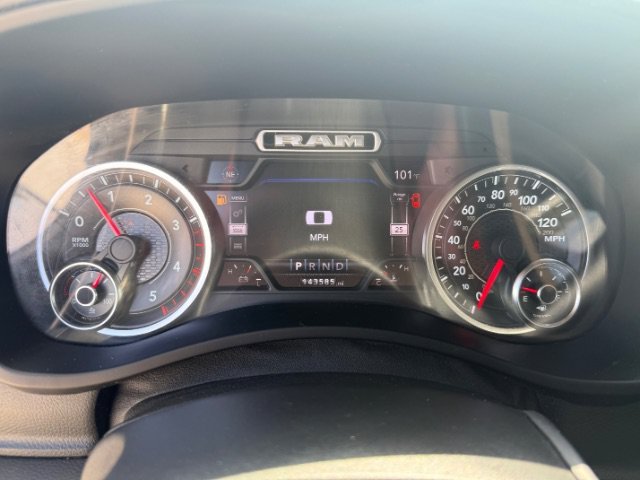 Used 2019 Granite Crystal Metallic Clearcoat Ram Laramie image 20