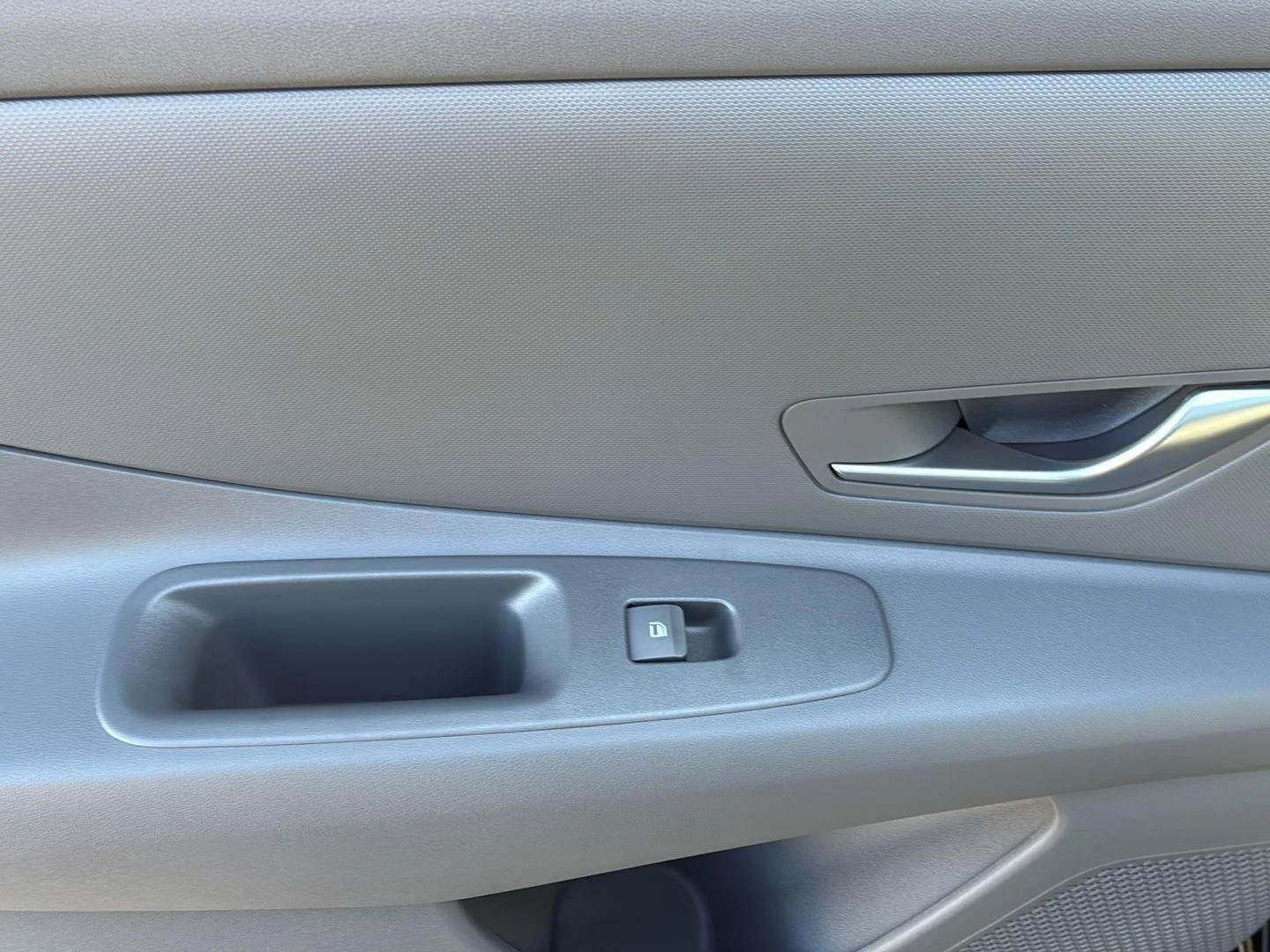 Used 2026 Abyss Black Hyundai SE image 22