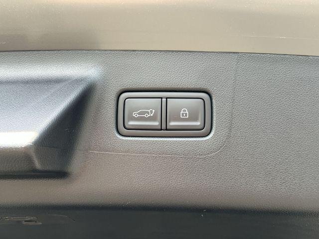New 2026 Gray Hyundai SE FWD image 31