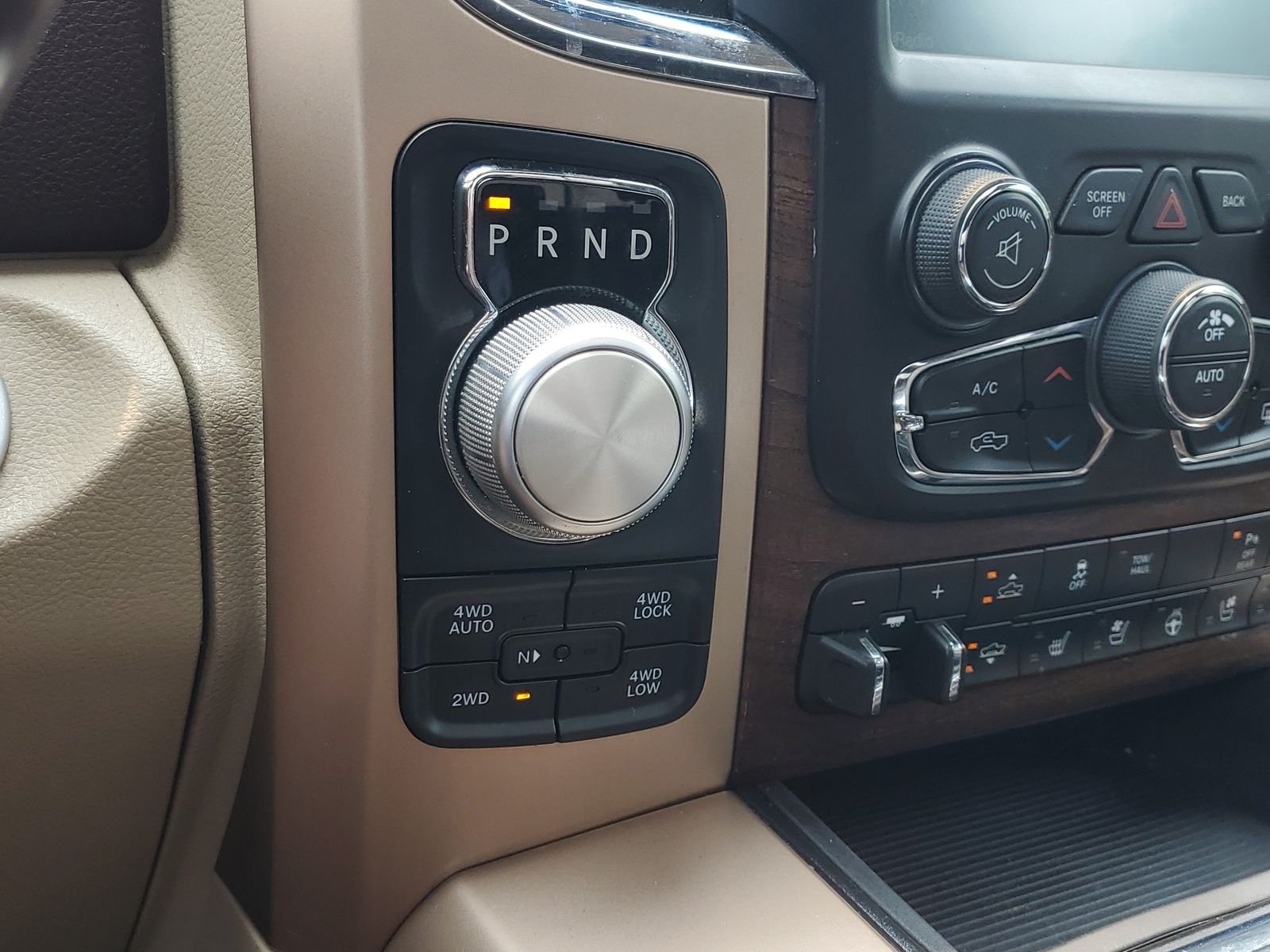 Used 2015 Black Ram Laramie Longhorn image 22