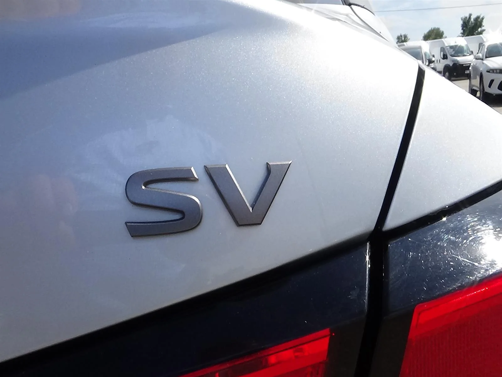 Certified Used 2024 Brilliant Silver Metallic (k23) Nissan 2.5 SV image 12