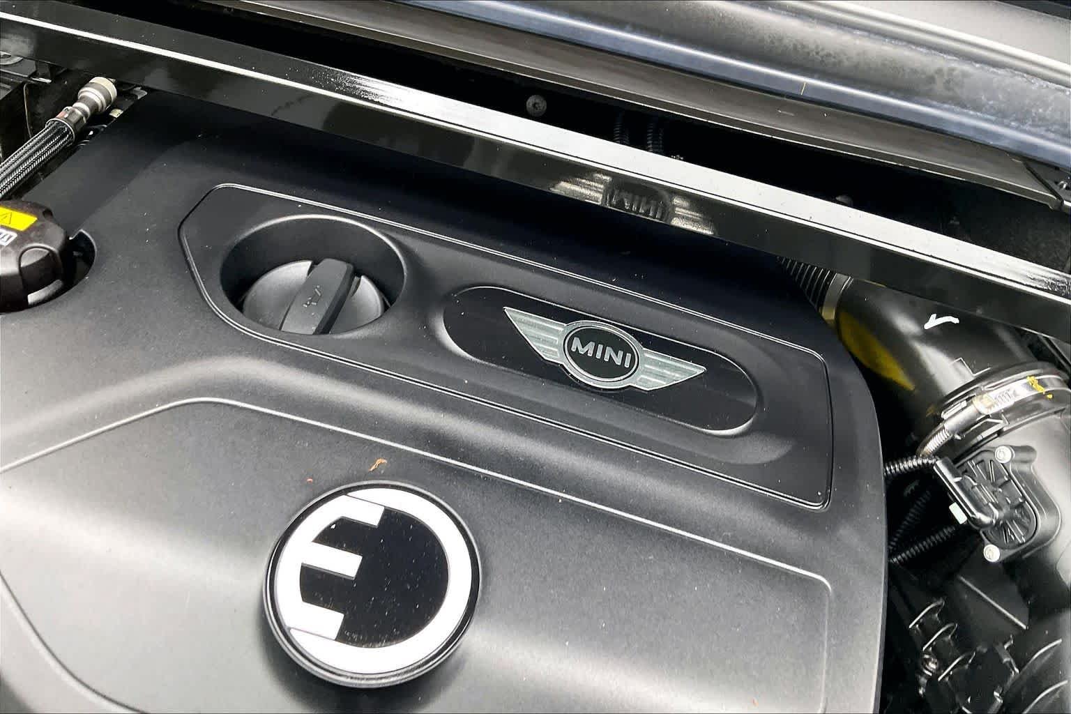Used 2019 Thunder Gray Metallic MINI Cooper S E image 33