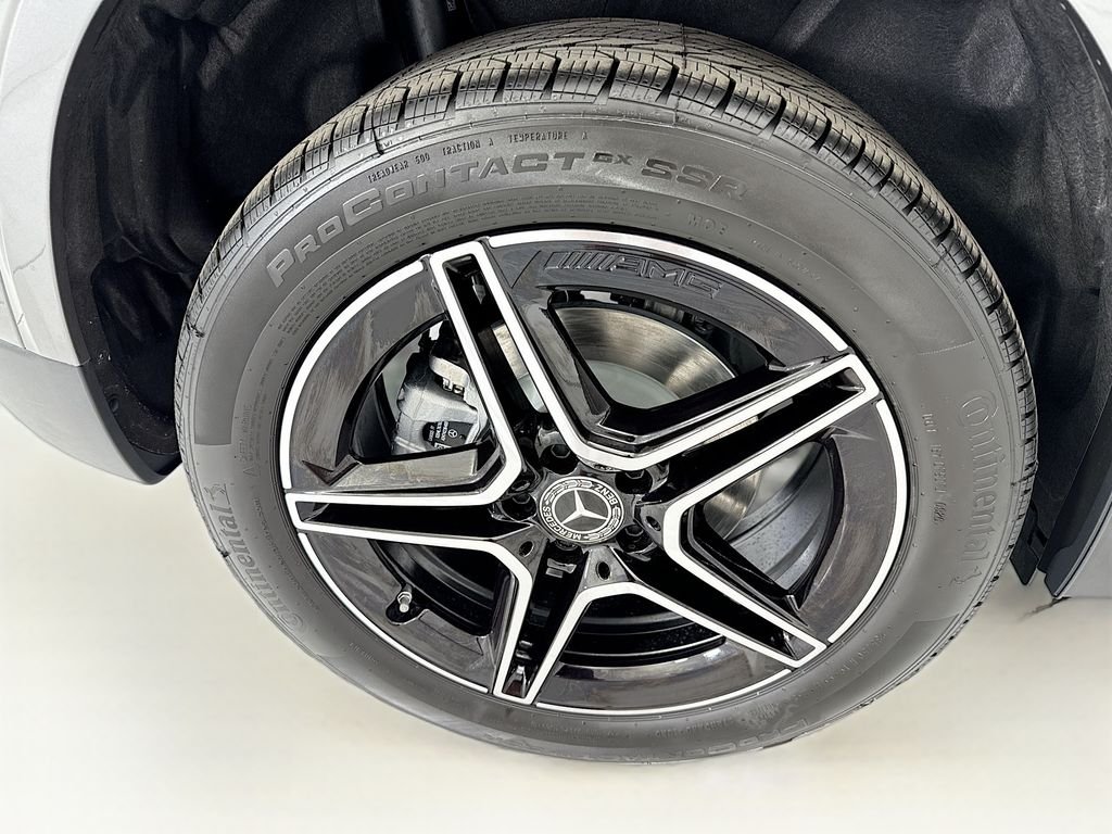 New 2026 Mountain Grey Metallic Mercedes-Benz GLA 250 image 32