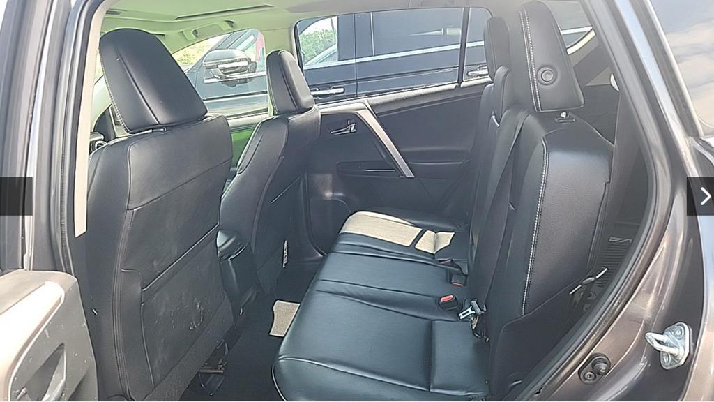 Used 2016 Magnetic Gray Metallic Toyota Limited image 4