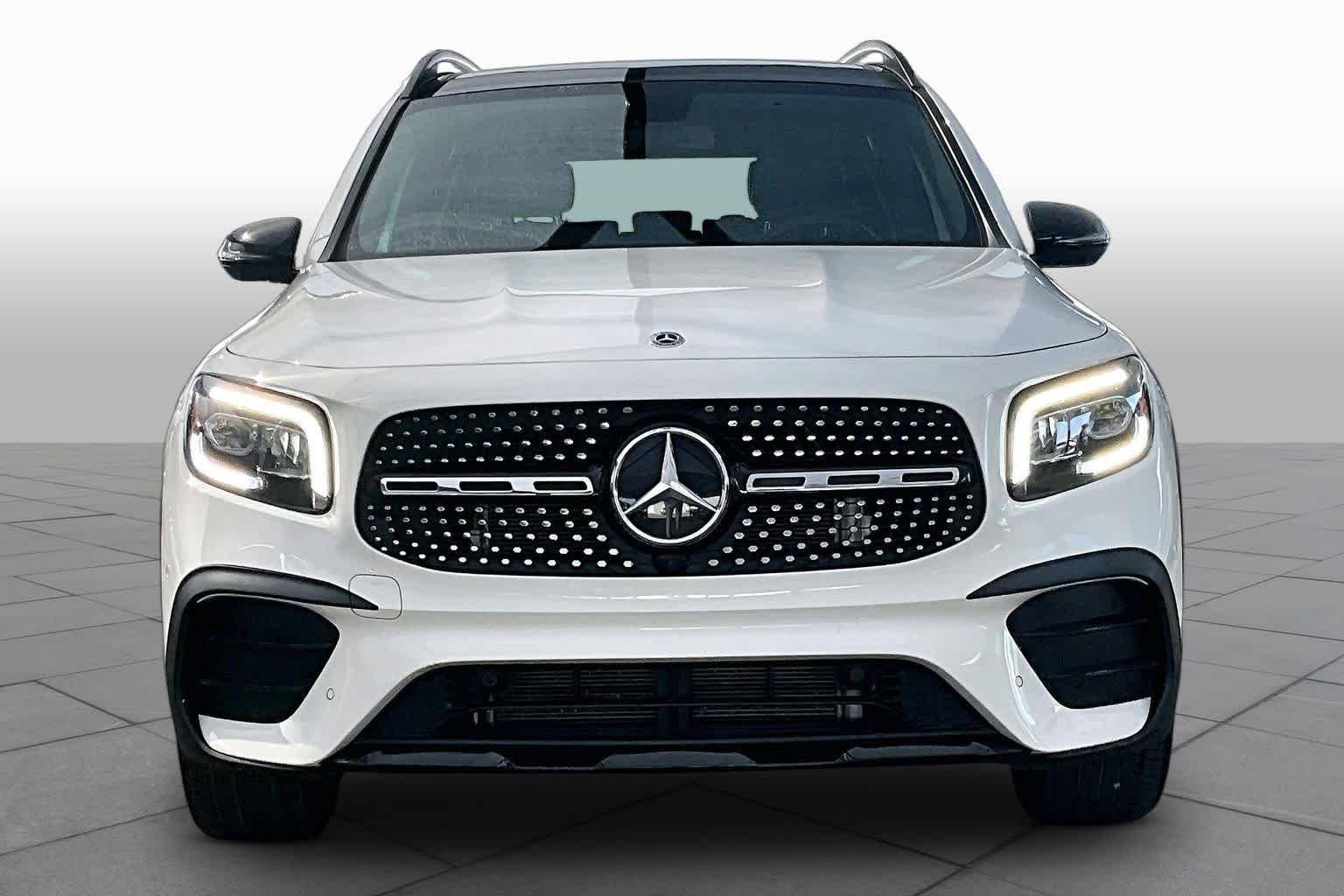 Pre-Owned 2023 Mercedes-Benz GLB 250