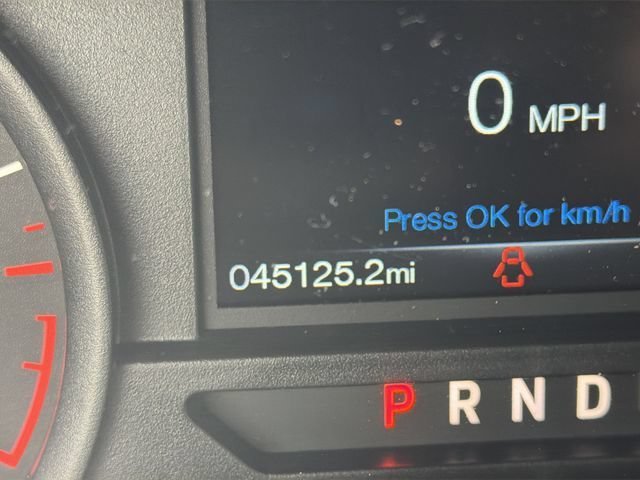 Used 2018  Ford XL image 17
