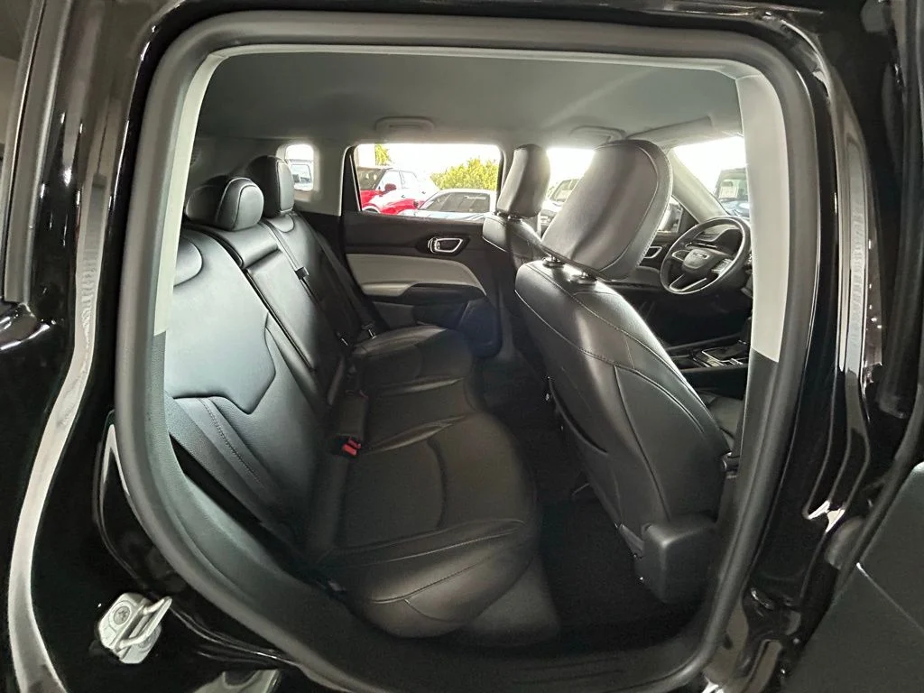 2022 Jeep Compass Limited - Photo 30