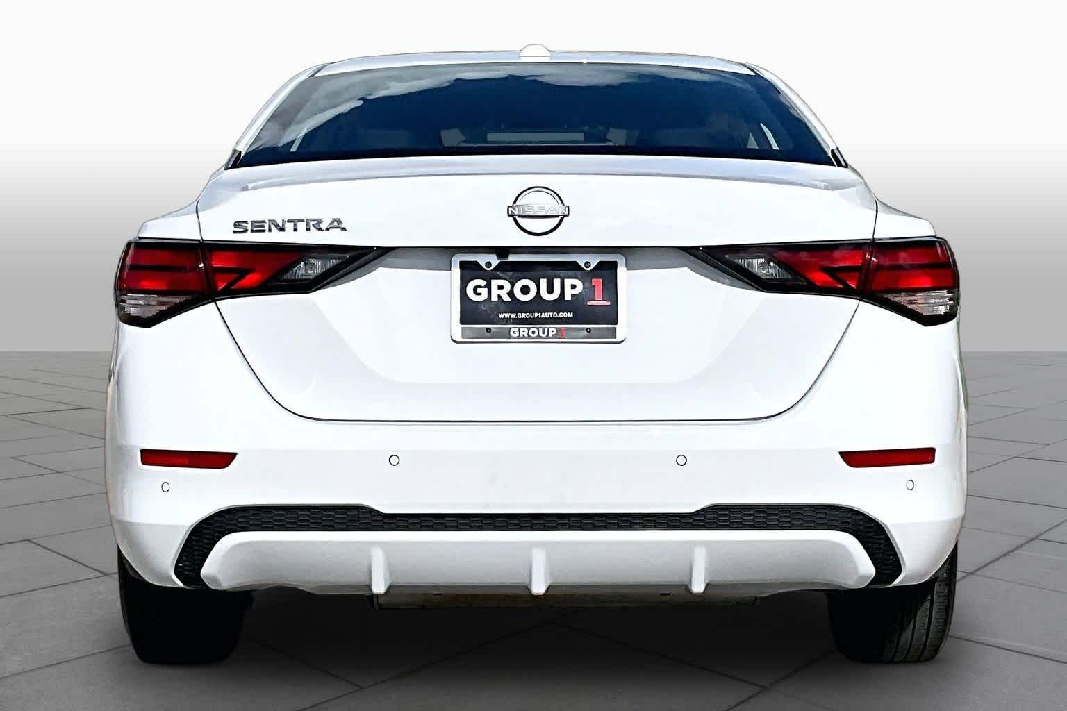 Used 2025 Fresh Powder Nissan SV image 5