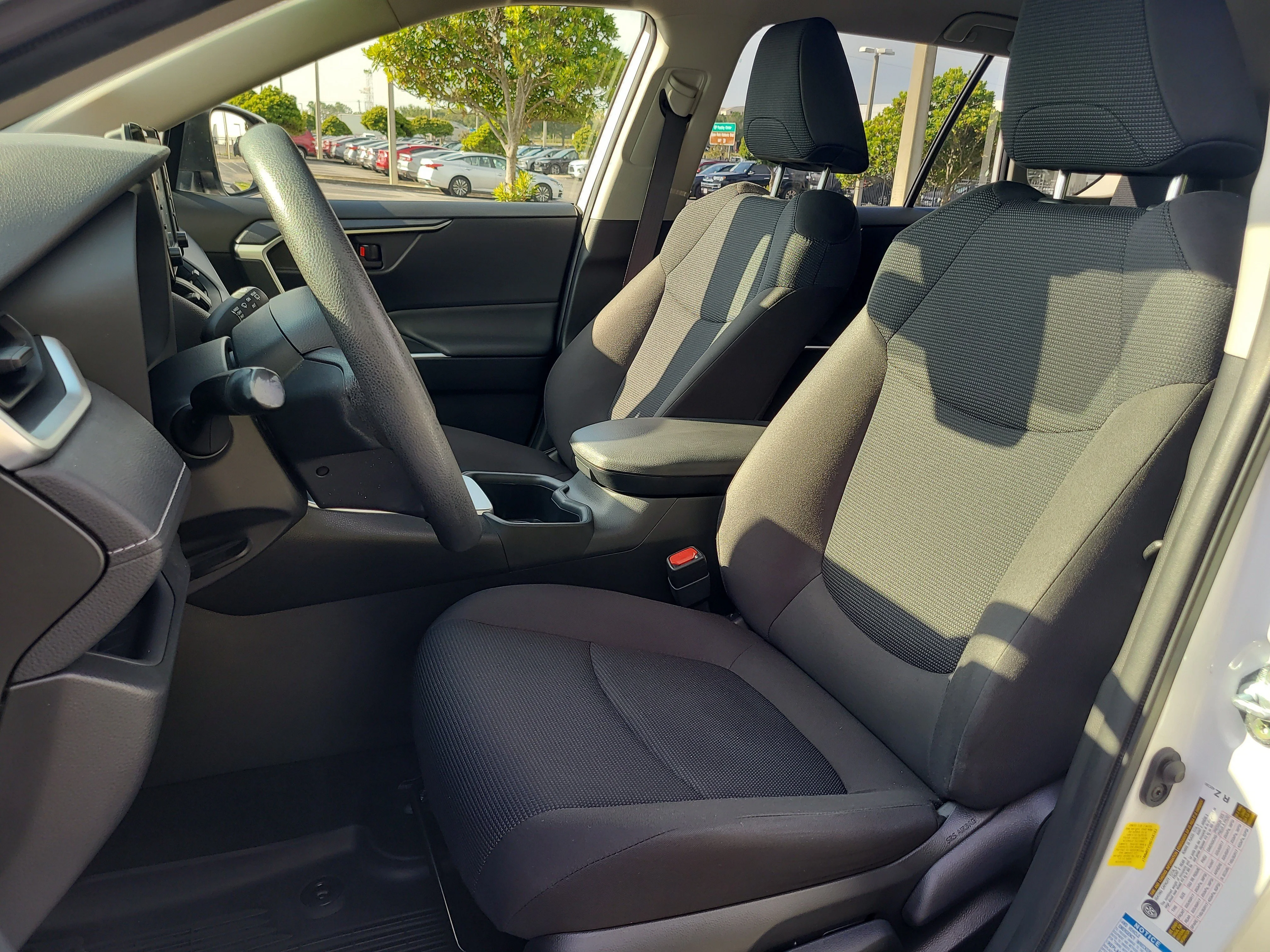 Used 2022 White Toyota Hybrid LE image 19