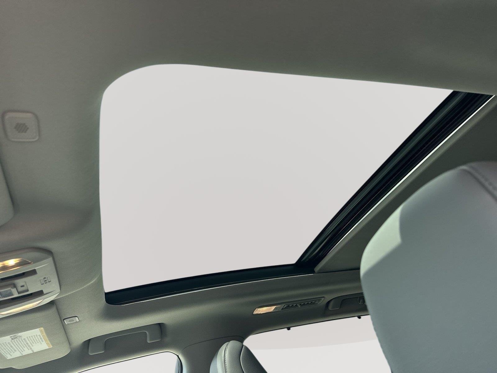 Used 2023 Wind Chill Pearl Toyota Platinum image 19