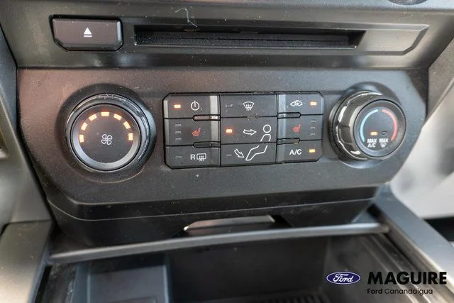 Used 2017 Black Ford XLT image 27