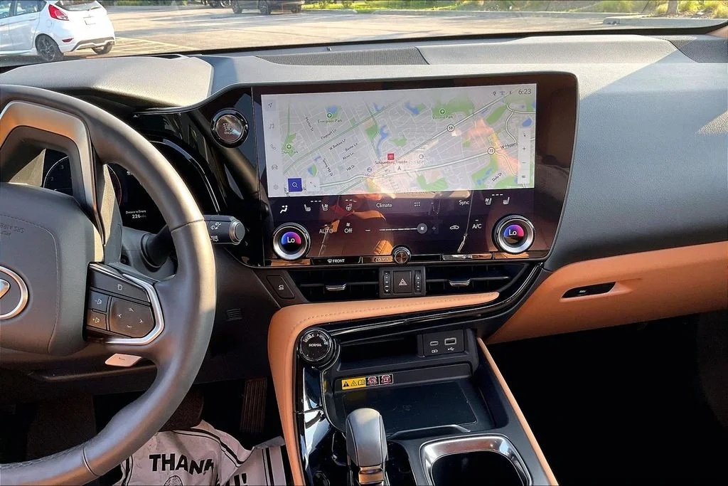 Used 2025 Black Lexus 350 Premium image 6