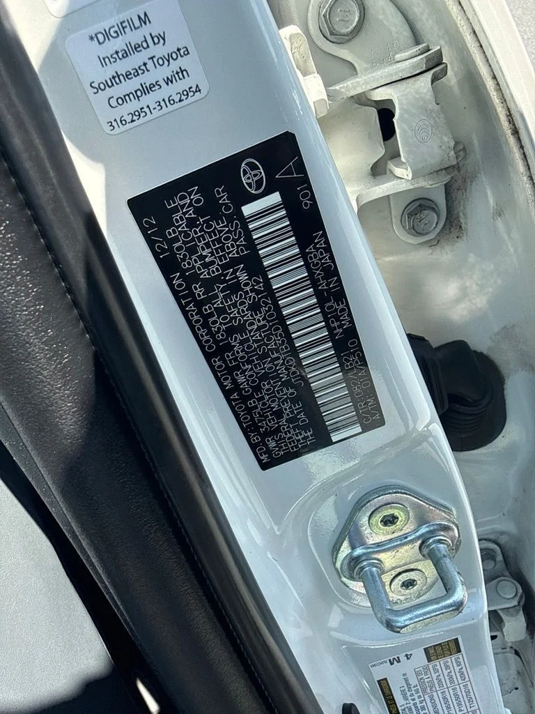 Used 2013 White Toyota Four image 18