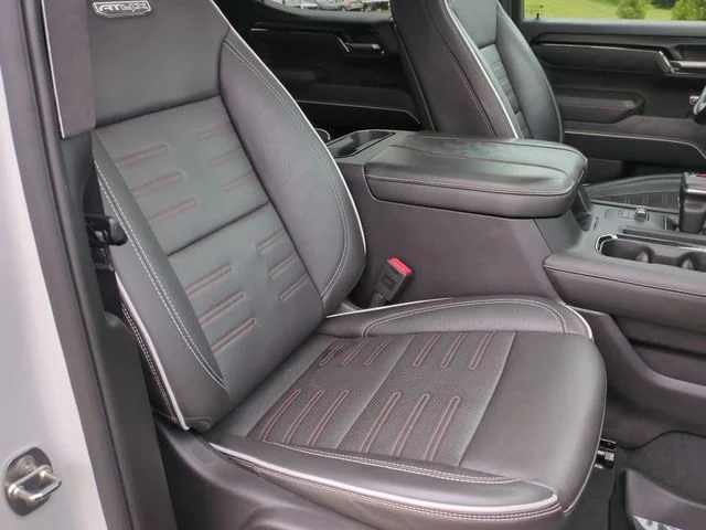 Used 2024 White GMC AT4X image 25
