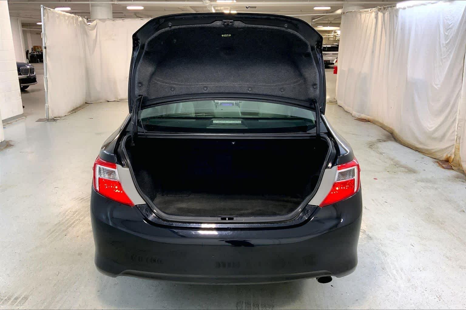 Used 2012 Attitude Black Metallic Toyota XLE image 33