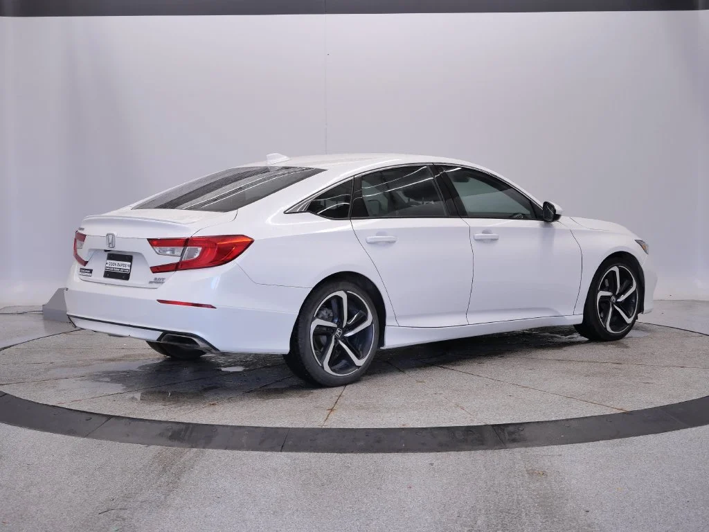 Used 2018 White Honda Sport 2.0T image 6