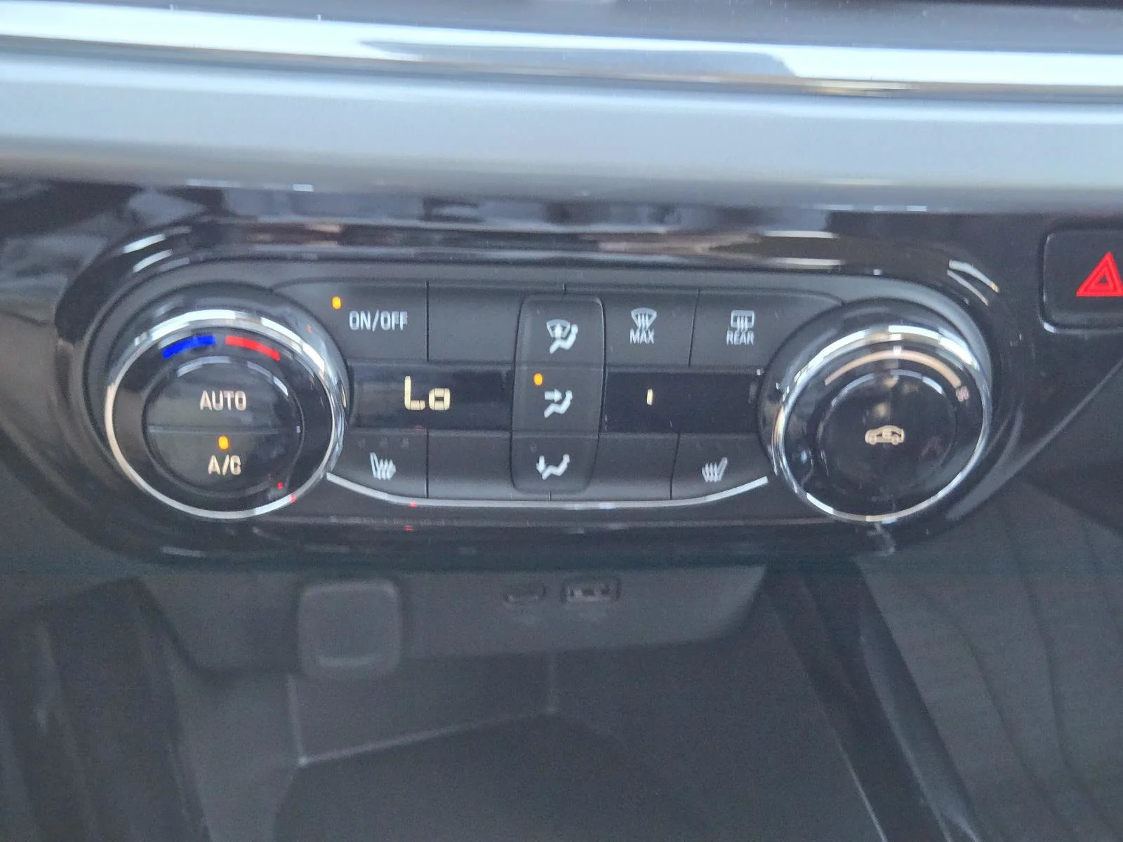 New 2026 Mosaic Black Metallic Chevrolet LT image 27