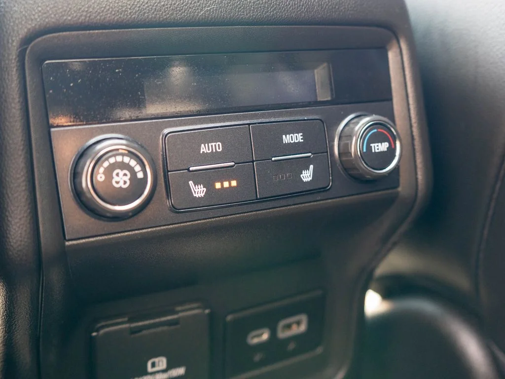 Used 2021 Gray GMC AT4 image 16