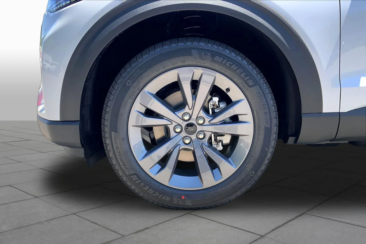New 2026 Space White Metallic Ford Active image 17