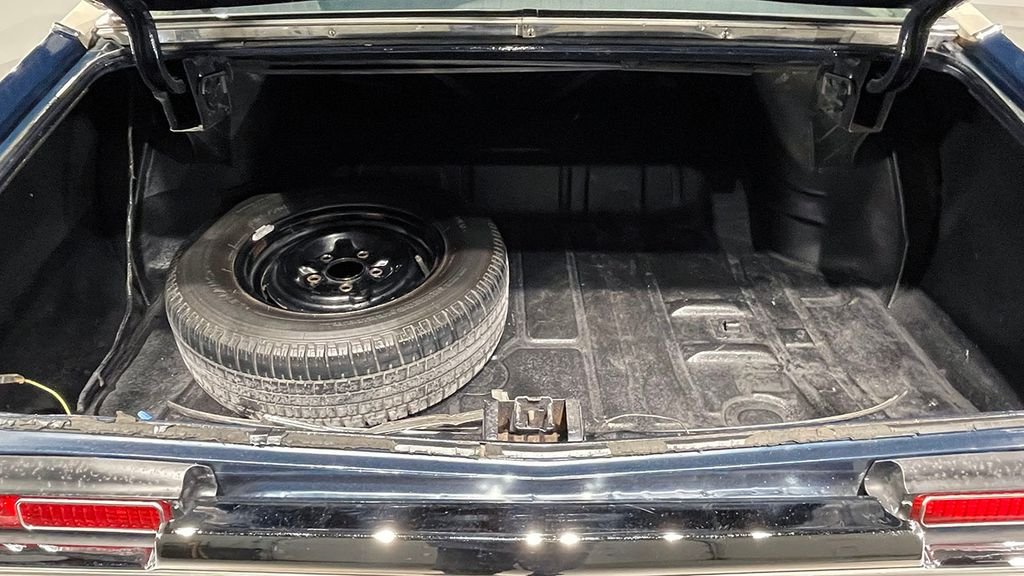 Used 1968  Oldsmobile Supreme image 29