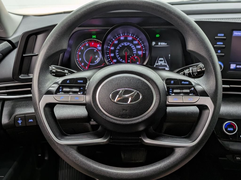 Used 2023 Gray Hyundai SEL image 25